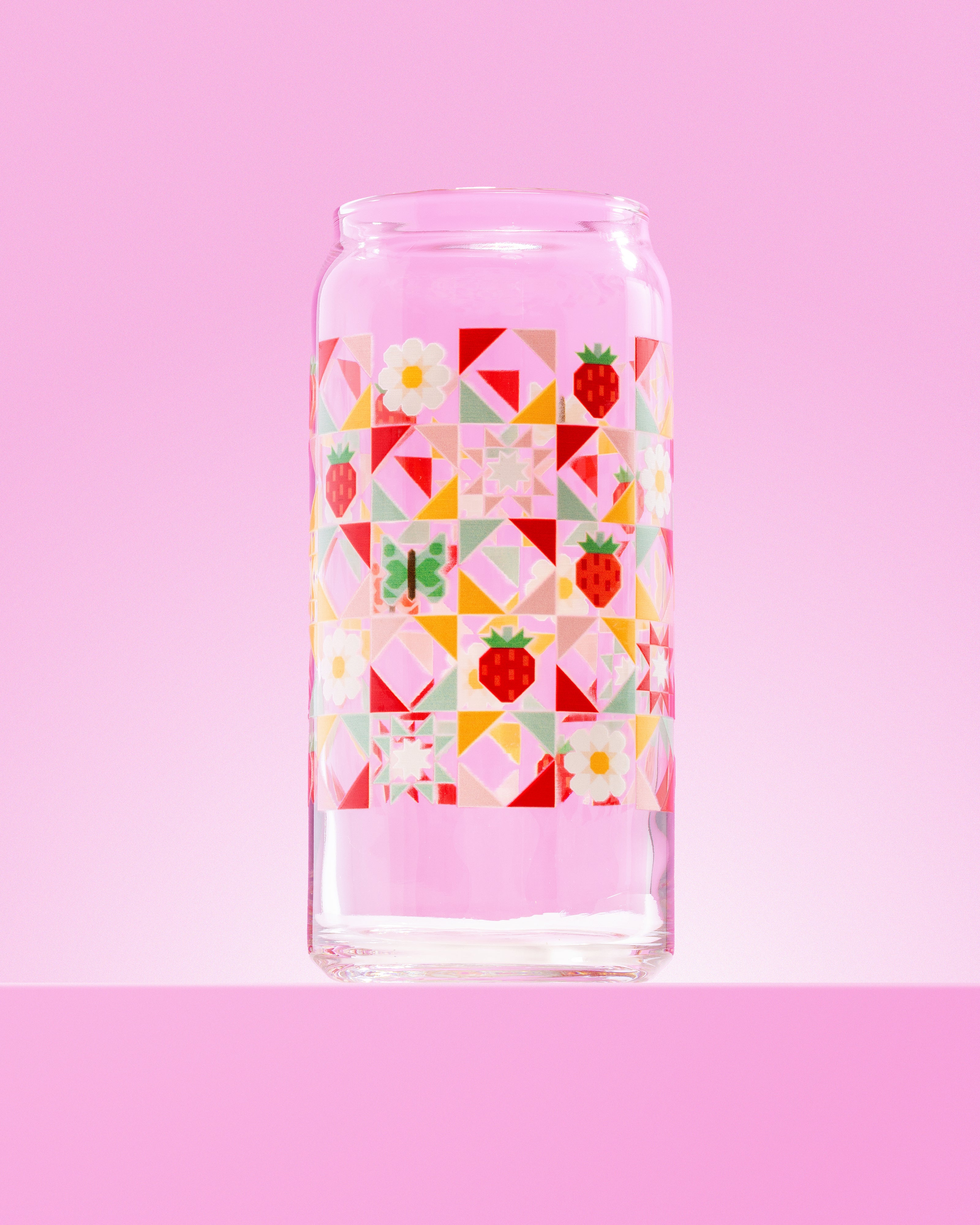 Strawberry Quilt Glass 20 oz